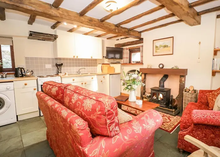 بيت للعطل Stable End *