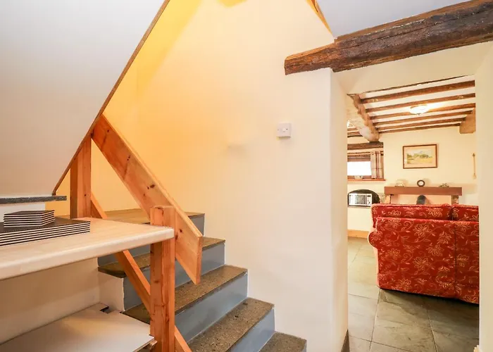 بيت للعطل Stable End